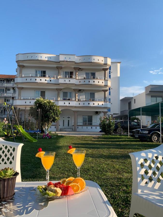 Apartmens Xhenis Lux Ulcinj Kültér fotó