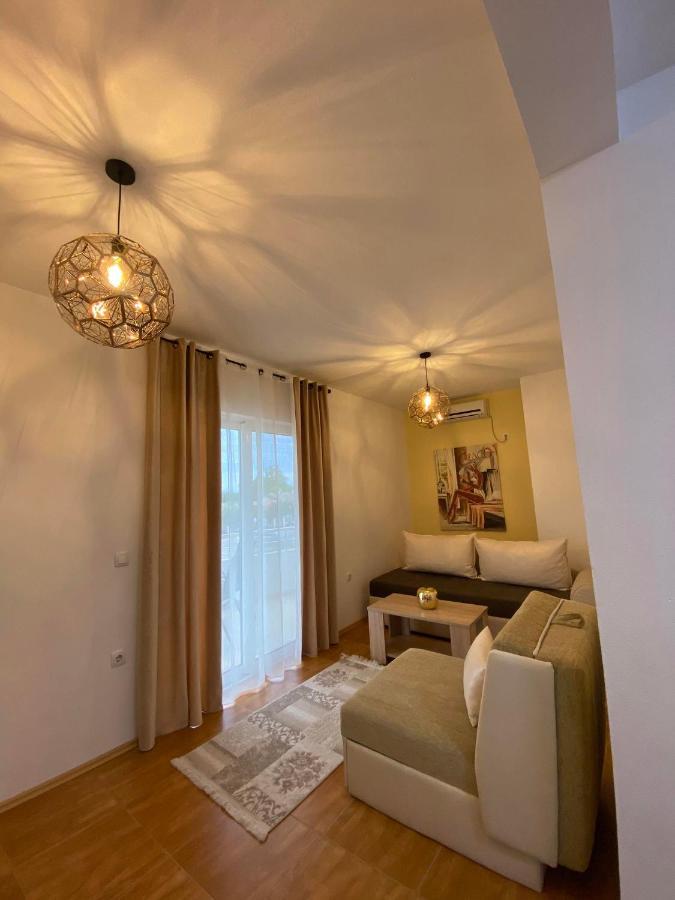 Apartmens Xhenis Lux Ulcinj Kültér fotó