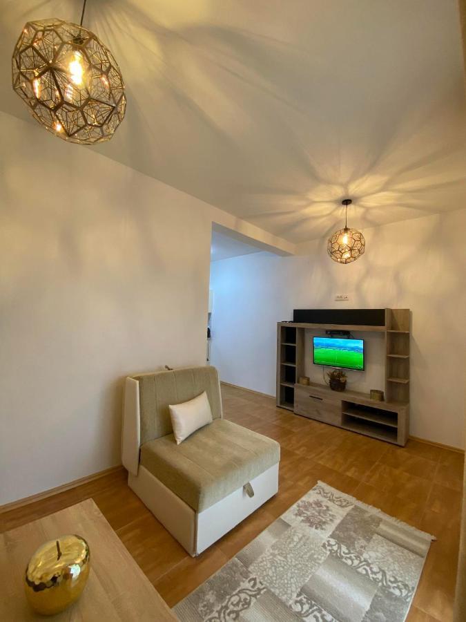 Apartmens Xhenis Lux Ulcinj Kültér fotó