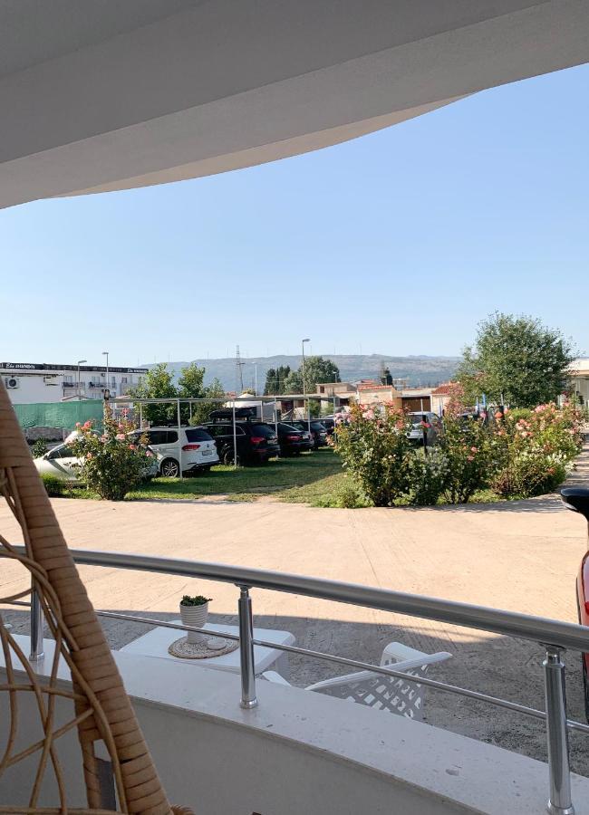 Apartmens Xhenis Lux Ulcinj Kültér fotó