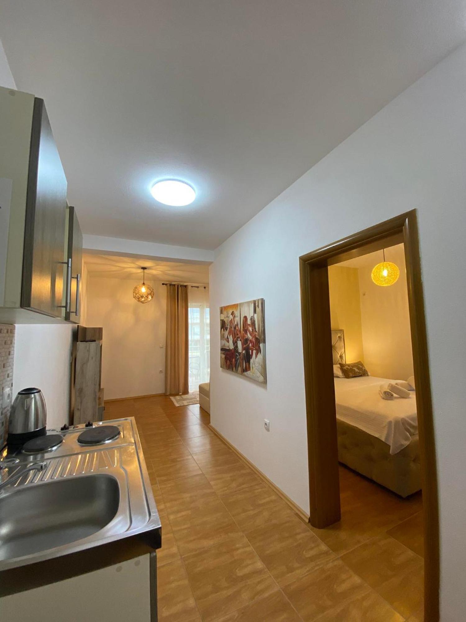 Apartmens Xhenis Lux Ulcinj Kültér fotó