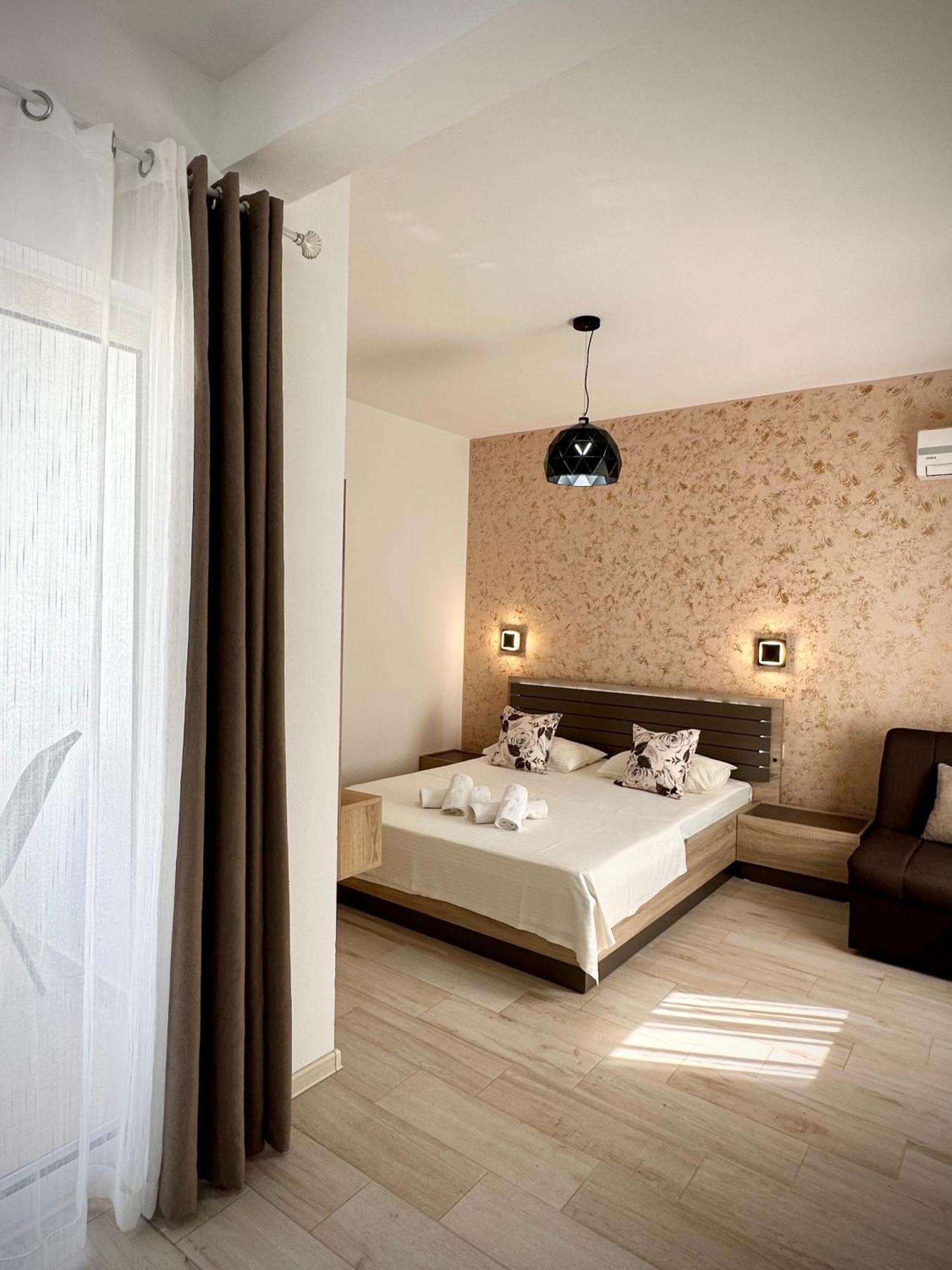 Apartmens Xhenis Lux Ulcinj Kültér fotó